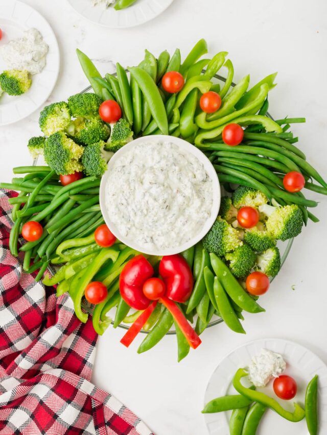 Christmas Wreath Veggie Tray Completely Christmas