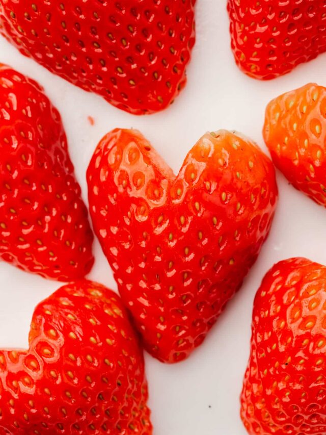How to Make Heart Shaped Strawberries